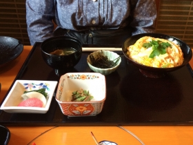 帝国ホテルあずみ庵の親子丼