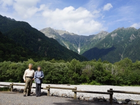 梓川と穂高連峰