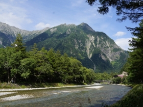 河童橋と穂高連峰