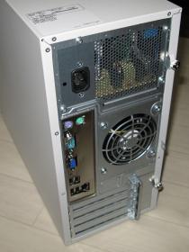 Express5800/GT110b　背面