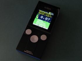 線量計SOEKS-01M